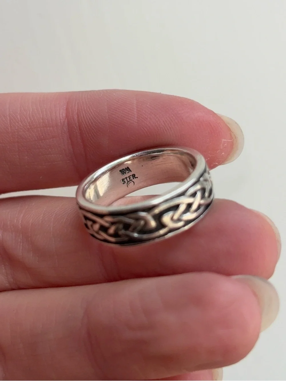 Sterling Silver Celtic Knot Wide Band Vintage Ring